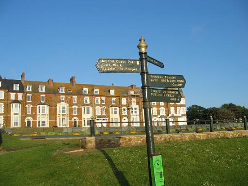 19_31-1.JPG - This is where the Norfolk Coast Path (rather than the Peddars Way) starts.